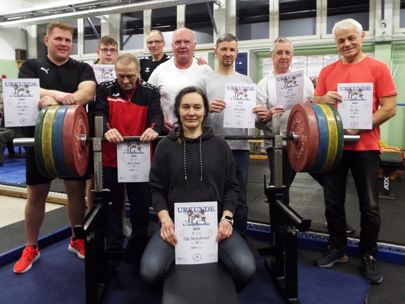Gruppenbild der Turnierteilnehmer